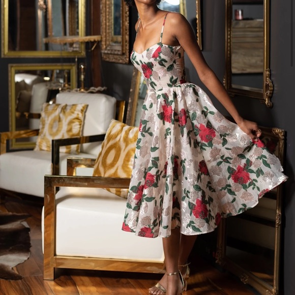 Dress the Population Dresses & Skirts - GORGEOUS HOLIDAY DRESS / DRESS THE POPULATION / SMALL / NWT PARTY metallic chic